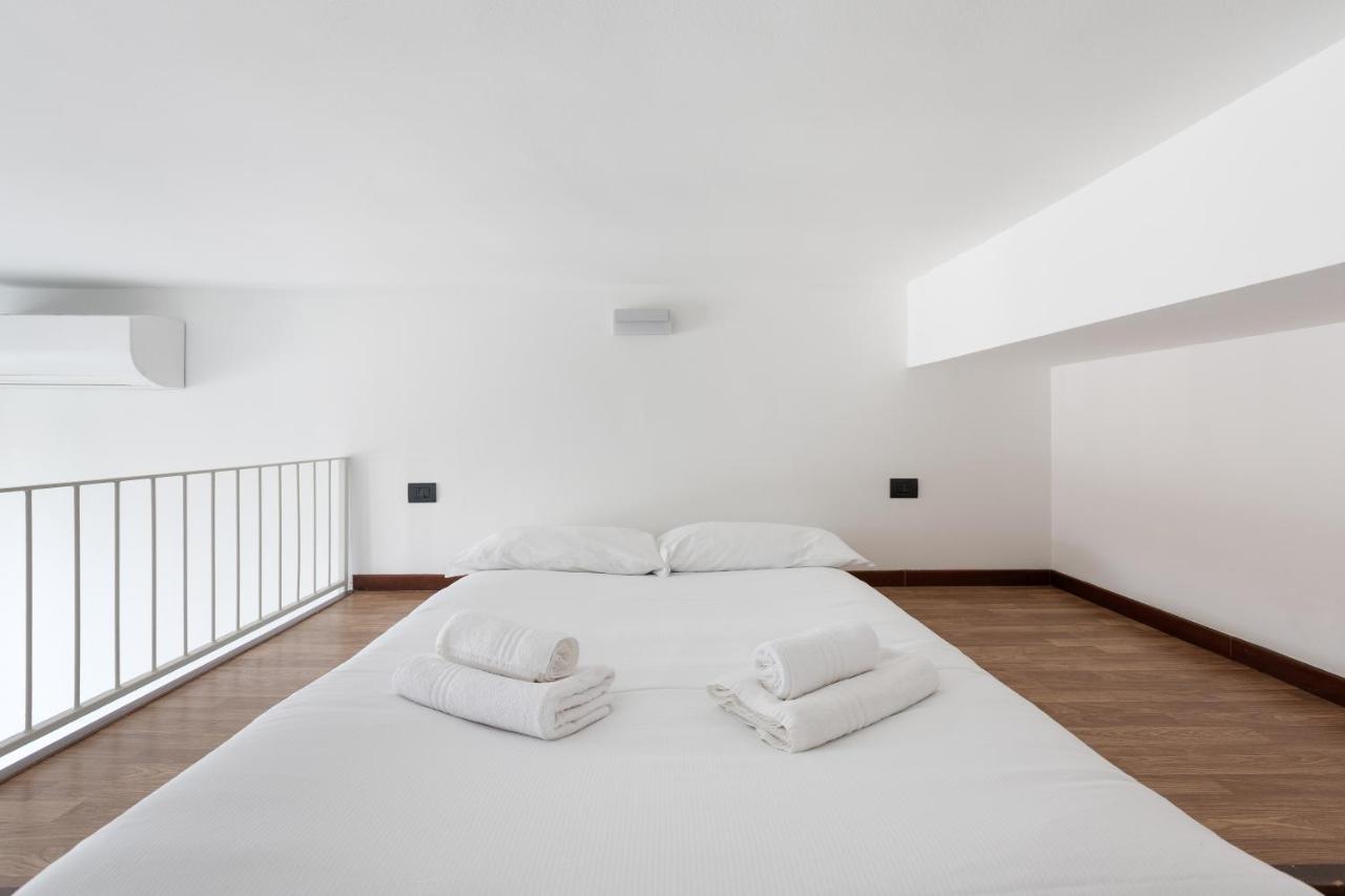 Central Studio Apts Milano-Corso Magenta Exteriör bild