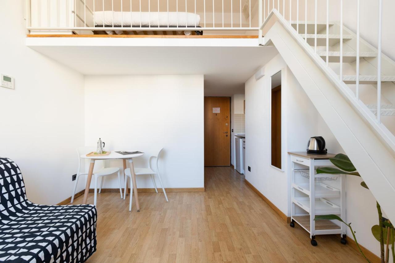 Central Studio Apts Milano-Corso Magenta Exteriör bild