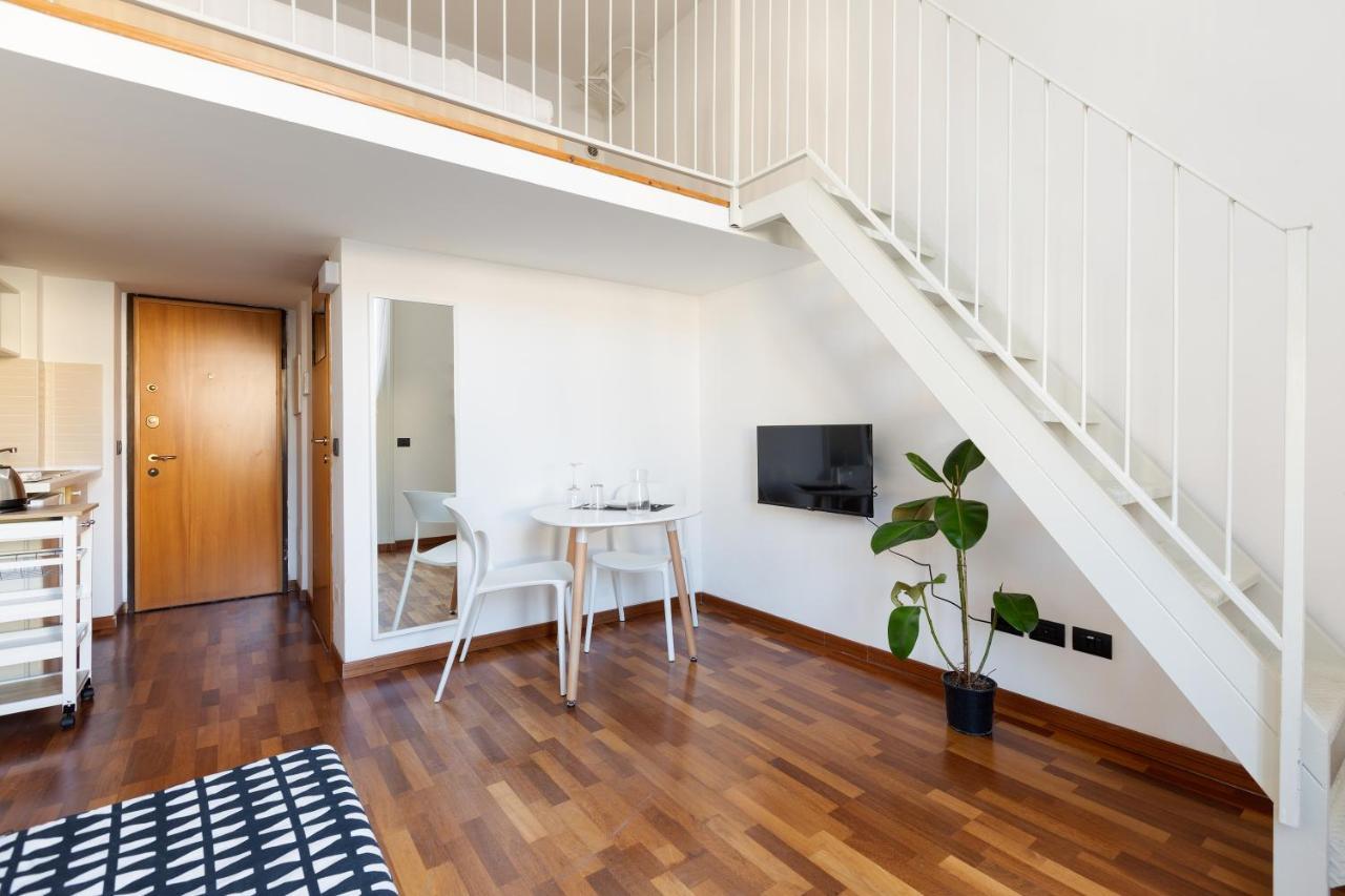 Central Studio Apts Milano-Corso Magenta Exteriör bild