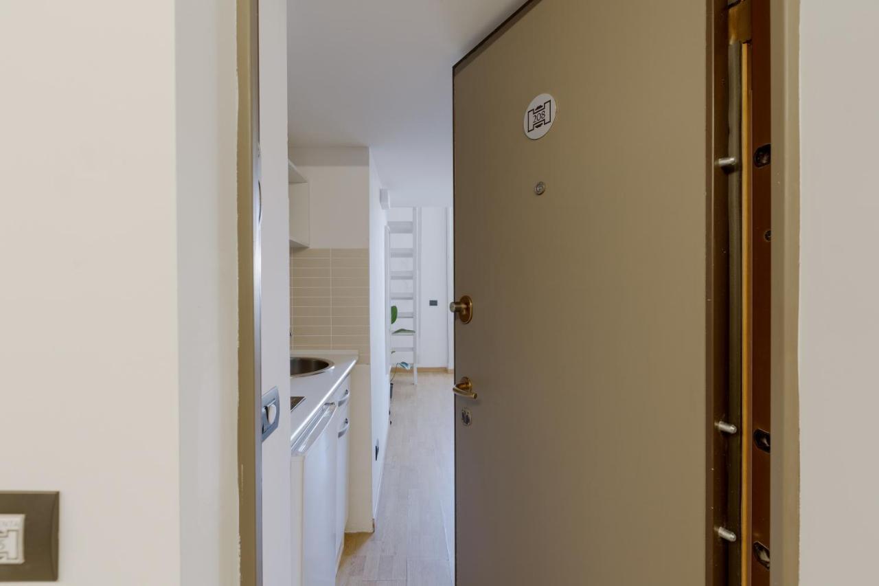 Central Studio Apts Milano-Corso Magenta Exteriör bild