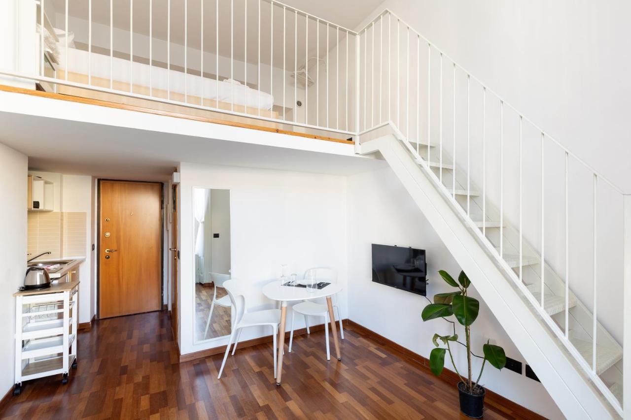Central Studio Apts Milano-Corso Magenta Exteriör bild