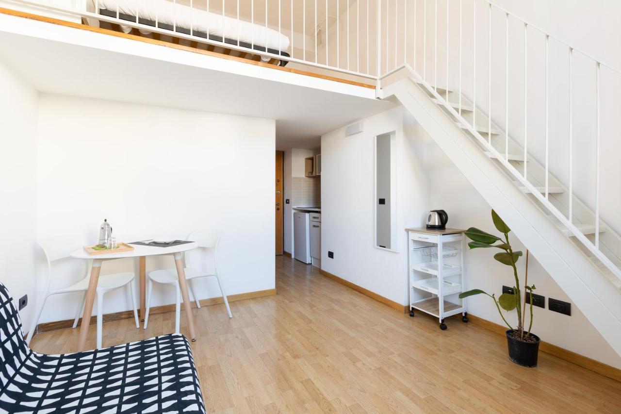 Central Studio Apts Milano-Corso Magenta Exteriör bild