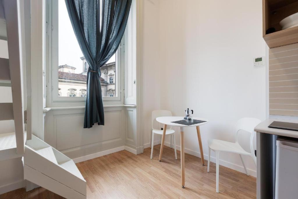 Central Studio Apts Milano-Corso Magenta Exteriör bild