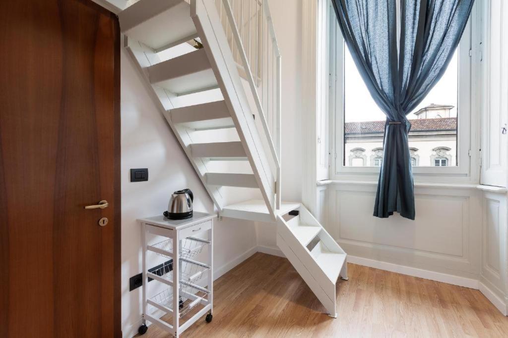 Central Studio Apts Milano-Corso Magenta Exteriör bild