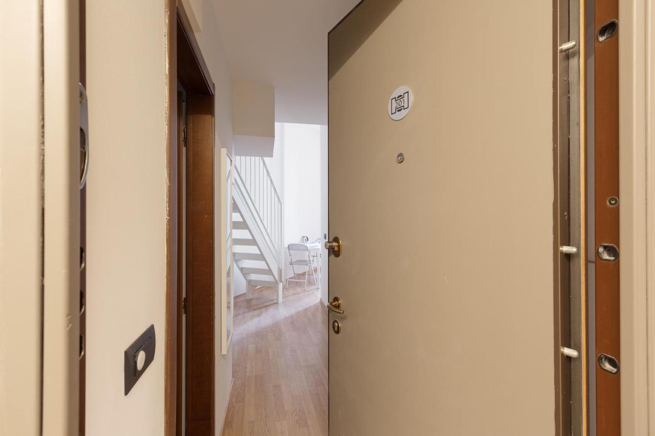 Central Studio Apts Milano-Corso Magenta Exteriör bild