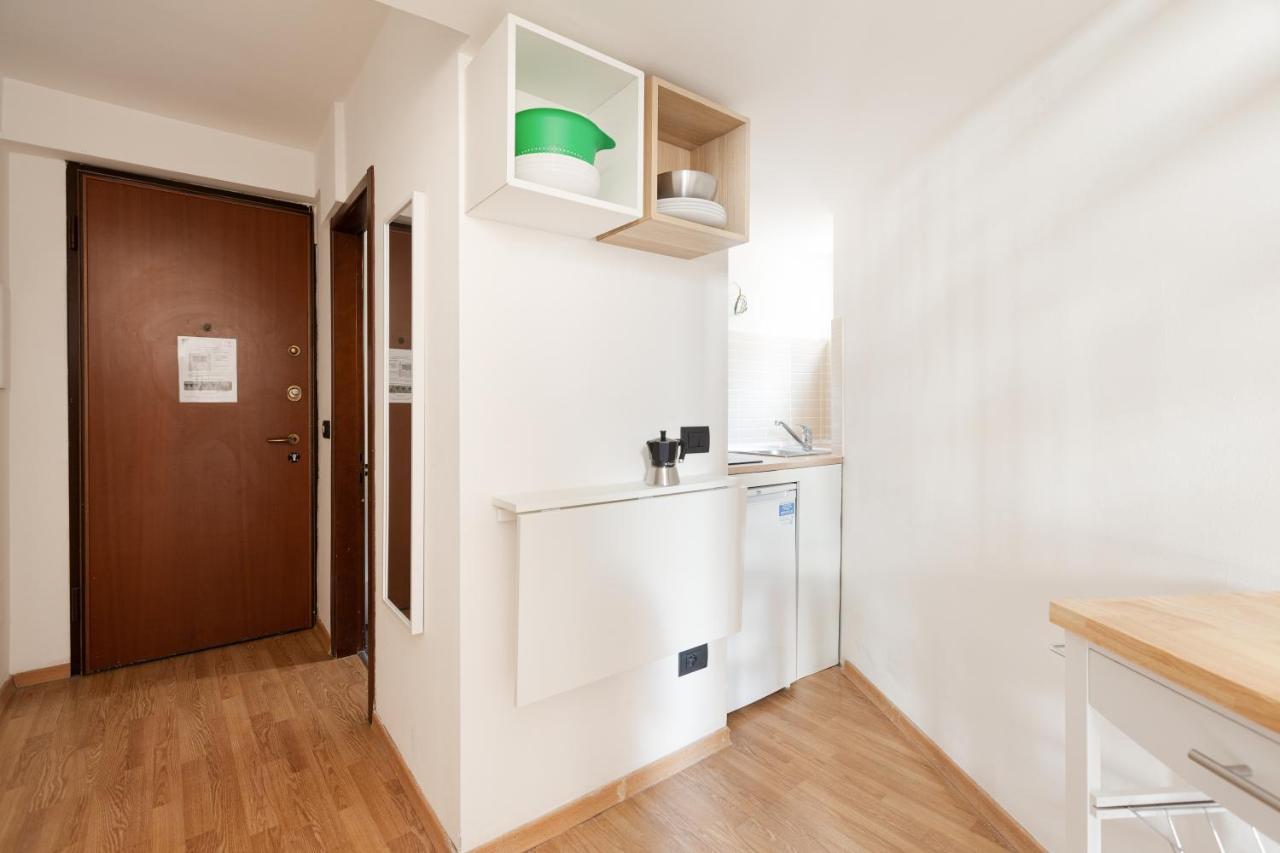 Central Studio Apts Milano-Corso Magenta Exteriör bild