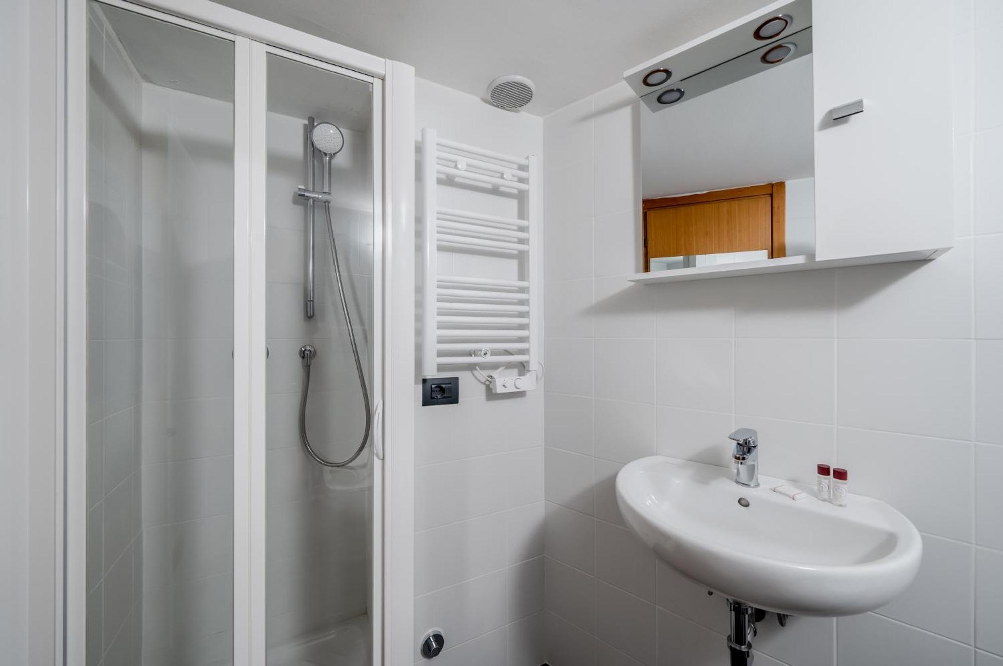 Central Studio Apts Milano-Corso Magenta Exteriör bild